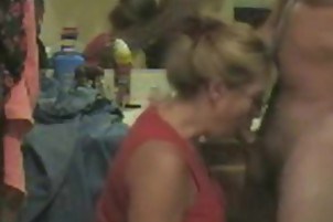 Gilf Gives Head