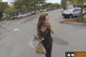 Tony gives Laura a ride and a shag
